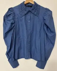 新品タグ付き✨ZARA パワーショルダー　ブラウス　シャツ　襟レース　ブルー　M