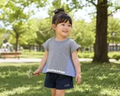 美品 familiar 半袖Tシャツ 100-120 グレー切替のサムネイル