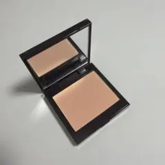 LAURA MERCIER ブラッシュ カラー インフュージョン 11のサムネイル