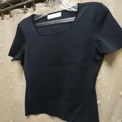 銀座マギーネイビー スクエアネック Tシャツ M 肩パット取外し可能　38 美品のサムネイル