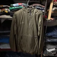 Columbia オリーブ ナイロンジャケット
