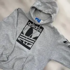 adidas アディダス ⭐︎スウェット パーカー L