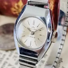 Item thumbnail for item 7031a599-7805-4285-889d-69c438e54839