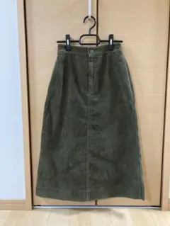 ユニクロ　コーデュロイ　スカート