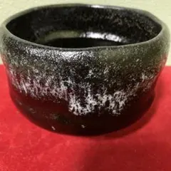 瀬戸黒　茶碗　無銘　引出黒　織部黒　骨董　古玩 瀬戸黒 茶碗 無銘 引出黒 織部黒 骨董 古玩 - メルカリ