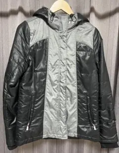 UNDER ARMOUR フード付きダウンジャケット ブラック/グレー