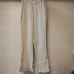 リブ編み ベージュパンツ ゴムウエスト