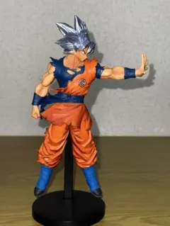 超サイヤ人ゴッド超サイヤ人・孫悟空 フィギュア