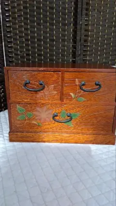 Item thumbnail for item 463fd338-15e8-48f9-9a39-f2d37d7207be