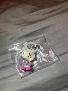 ナルミヤキャラクターズ　めじるしアクセサリー ブルーベリエちゃん