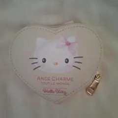 Hello Kitty ハート型コインケース