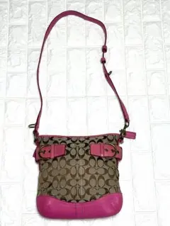 【美品】COACH コーチ ショルダーバッグ シグネチャー ピンク