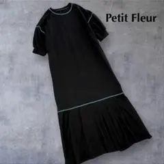 美品！　Petit Fleur　ステッチデザイン　フレアワンピース　BLACK