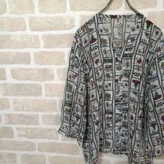 ノーカラーお洒落古着☆　総柄長袖シャツ