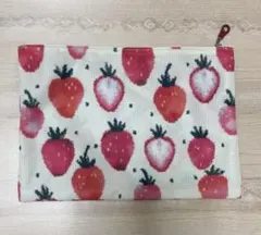 【新品未開封】フェイラー ちいかわ ハチワレ ストロベリードット ポーチ（大） フェイラー ハチワレ ストロベリードット 刺繍 ポーチ FEILER