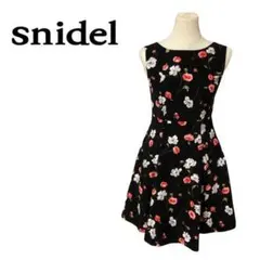 snidel スナイデル　ワンピース　花柄　黒　ブラック　ひざ丈　上品　ベロア