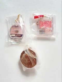 キャンメイク ミニチュアコレクション３　ガチャ　3種セット