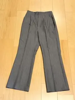 レディース スラックスパンツ セミフレア グレー