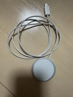 Apple純正　magsafe ワイヤレス充電器 USB-C