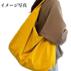 新品・レディース カジュアルナイロンショルダーバッグ