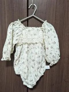 SHEIN　ロンパース　花柄　80