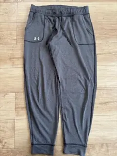 Under Armour グレーパンツレディースLG