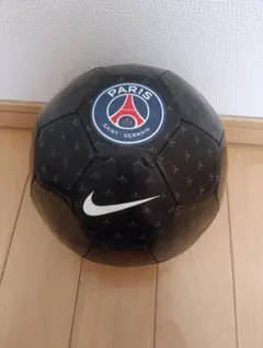 貴重☆ ジョーダン×PSG サッカーボール 5号 - メルカリ