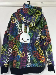 CUNE カラフルロゴパーカー サイズ3