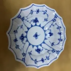 2025年最新】ロイヤルコペンハーゲン 角皿の人気アイテム - メルカリ