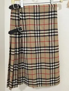 2025年最新】バーバリーチェックスカートの人気アイテム - メルカリ