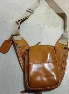 Snobbist スノビスト ショルダーバッグ　現状