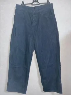 【UNIQLO】ワイドストレートジーンズ 31インチ（W78.5cm）