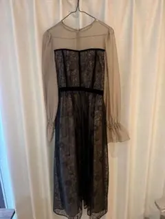 BONLECILL ベロアパイピング キャンディスリーブ フラワーレースドレス