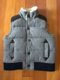 ベビーギャップの中綿入ベスト 80