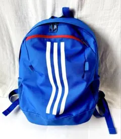 adidas キッズ 青リュック×白ストライプ メッシュポケット
