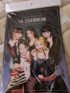 LE SSERAFIM フォトブック