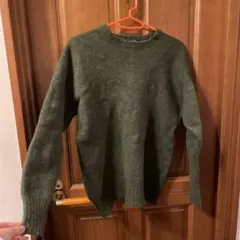 オリーブグリーン 長袖セーター ウール混紡　LAB SYYR