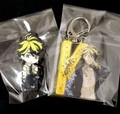 東京リベンジャーズ　羽宮一虎　缶バッジ、ラバスト2点セット