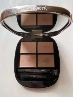 コスメデコルテ　スキンシャドウデザイニングパレット09