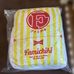 ウマ娘　ファミチキ　クッション ウマ娘 ファミチキ クッション ウマ娘 ファミチキ クッション ウマ娘