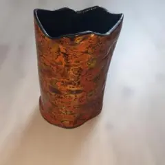 波状オレンジ黒マーブル陶器