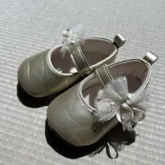 ゴールド リボン付き フォーマルシューズ