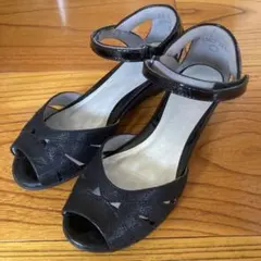 fitfit フィットフィット コンビ サンダル 22.5cm