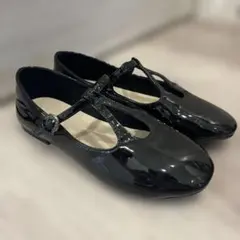 ZARA ザラ　ストラップフラットシューズ　ブラック　エナメル　37
