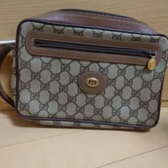 GUCCI GGパターン ボディバッグ