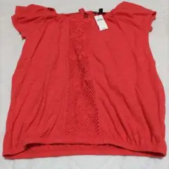 〈GAP〉袖なしカットソー