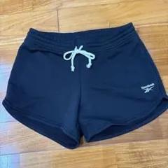 リーボックレディースショートパンツ新品