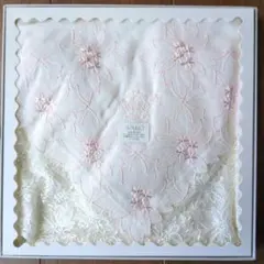 【 銀座 和光 WAKO 】花柄刺繍 大判 レースハンカチ 箱入り 新品のサムネイル