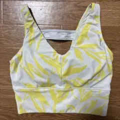 美品　SUKALA スカーラ　Vネックブラトップ