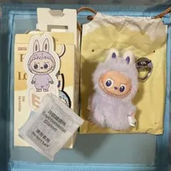 ラブブ LABUBU PIN FOR LOVE イニシャルアルファベット E